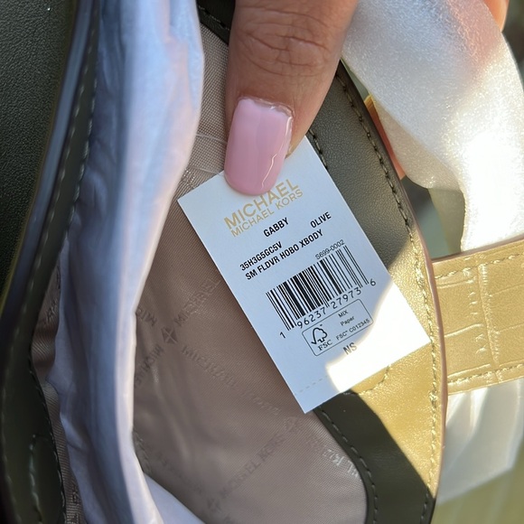 Michael Kors “Gabby” Purse - Picture 2 of 3